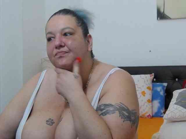 BBWBlackDevon