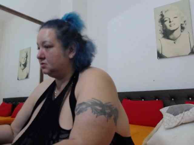 BBWBlackDevon webcam