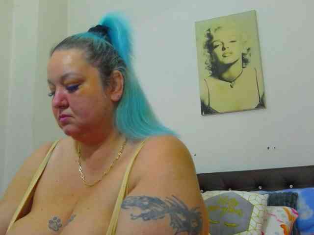 BBWBlackDevon webcam