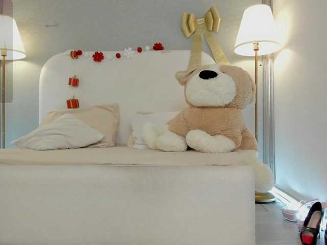 Bellaxdoll's BongaCams show and profile