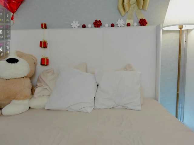 Bellaxdoll's BongaCams show and profile