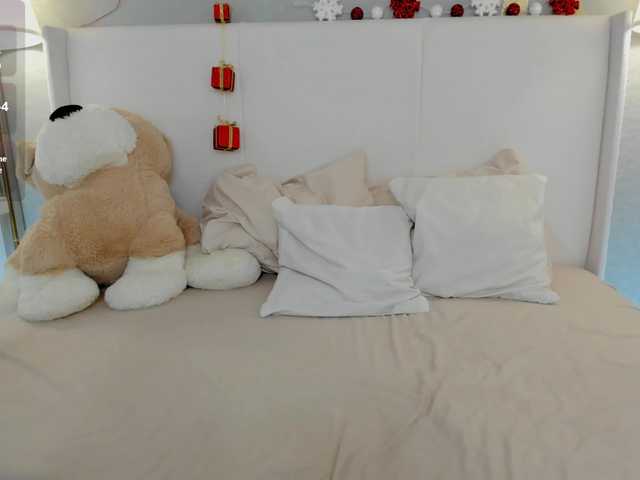 Bellaxdoll's BongaCams show and profile