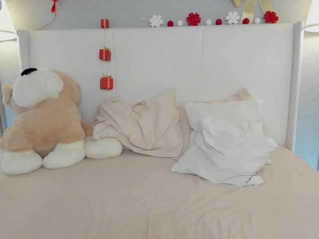 Bellaxdoll's BongaCams show and profile