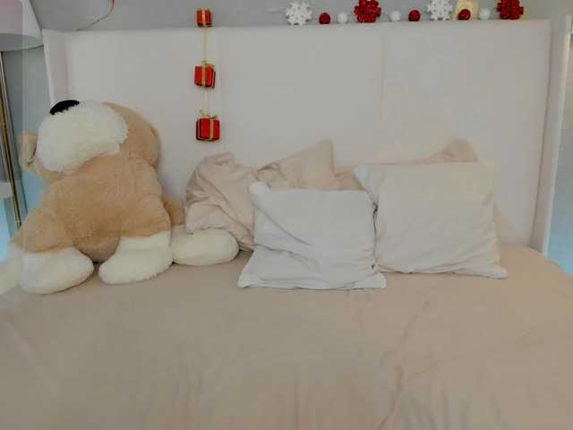 Bellaxdoll's BongaCams show and profile