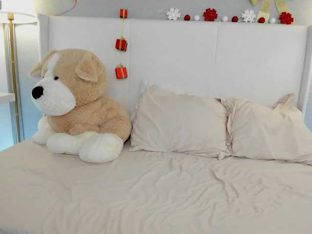 Bellaxdoll's BongaCams show and profile