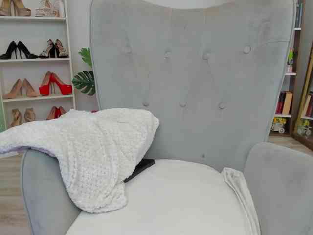 Dariaa_doll webcam