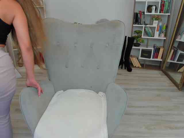 Dariaa_doll webcam
