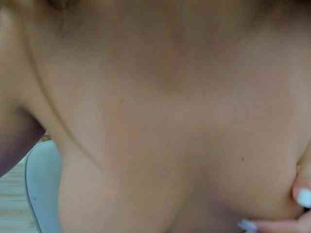 Dariaa_doll webcam
