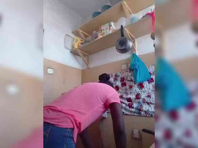 Tanasha webcam