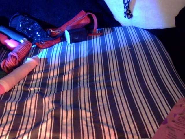 alice-nova's BongaCams show and profile