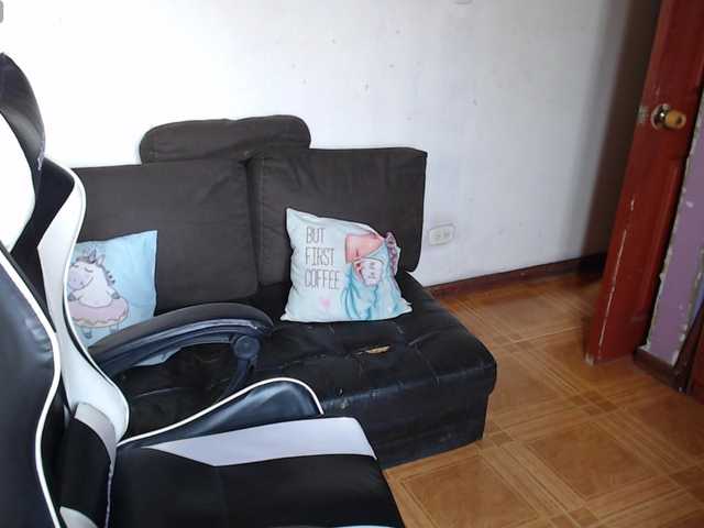 Melraise-'s BongaCams show and profile