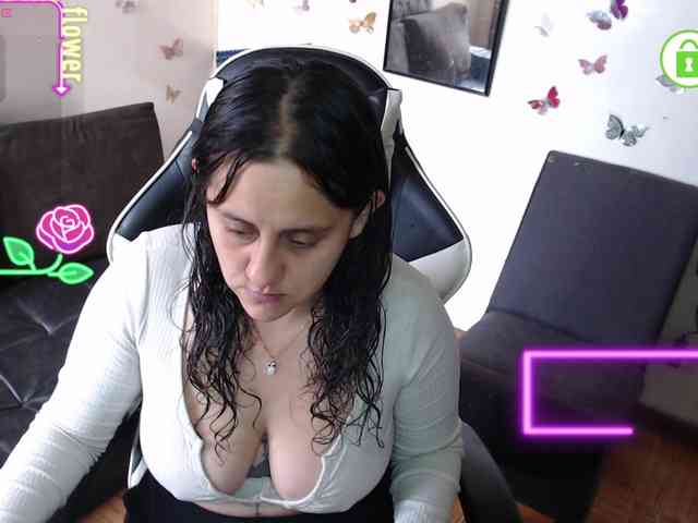 Melraise- webcam