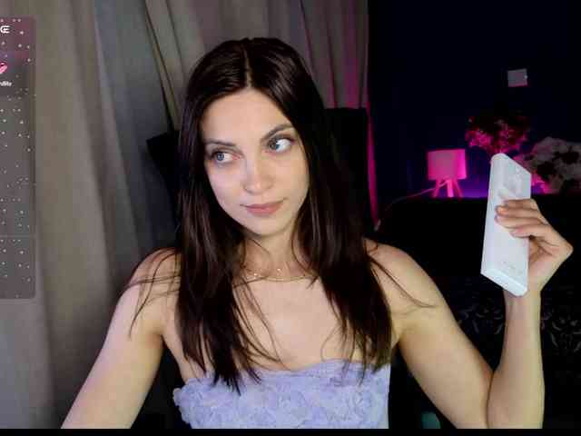 Olivia_Olivia webcam