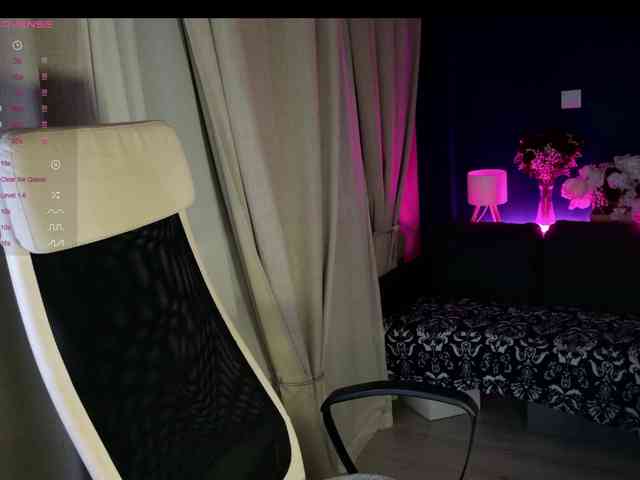 Olivia_Olivia webcam