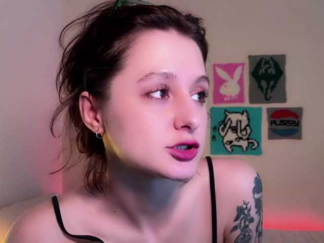 saliva-girl