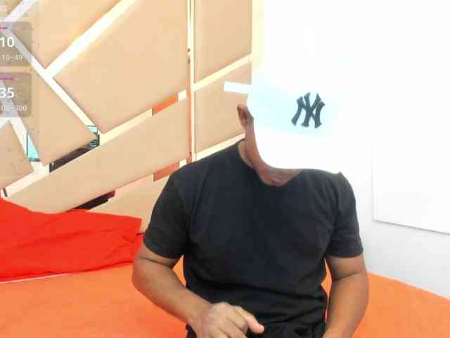 tu-y-yo19 webcam