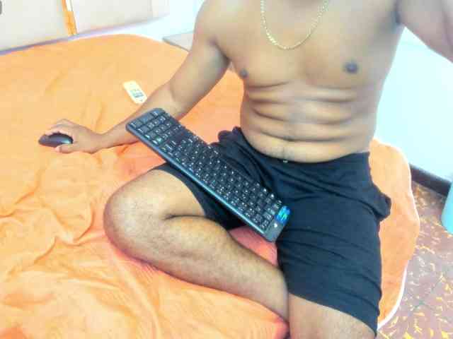 tu-y-yo19 webcam