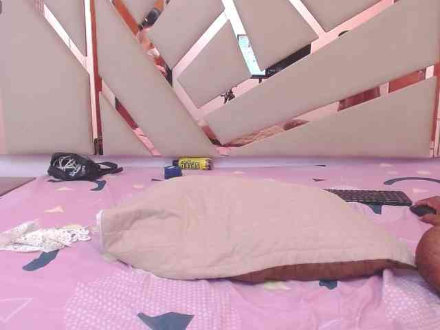 tu-y-yo19 webcam