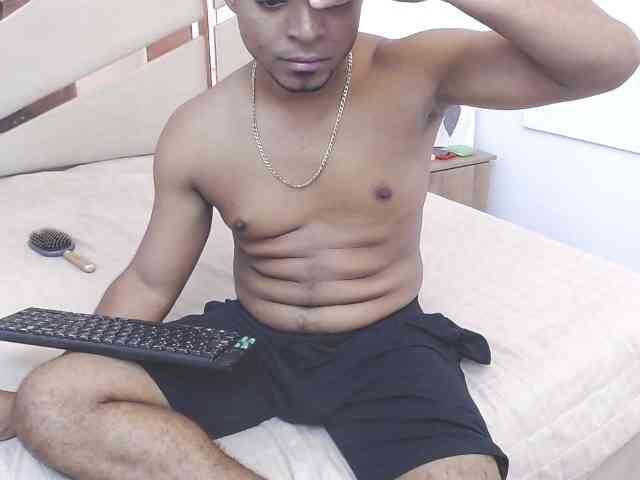 tu-y-yo19 webcam
