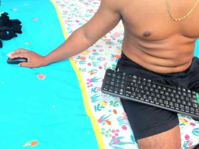 tu-y-yo19 webcam