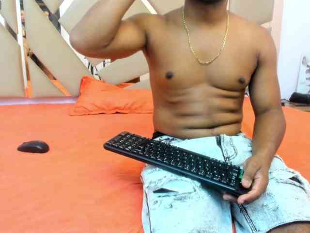 tu-y-yo19 webcam