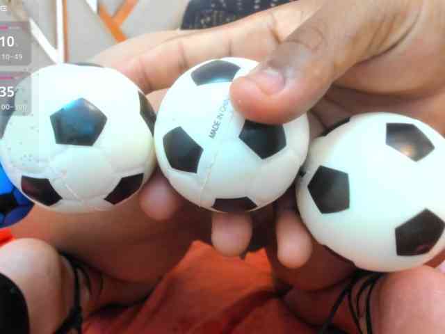 tu-y-yo19 webcam