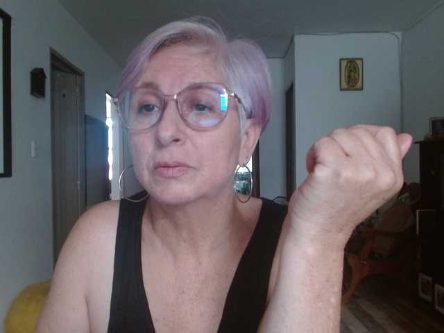 canitas69's BongaCams show and profile