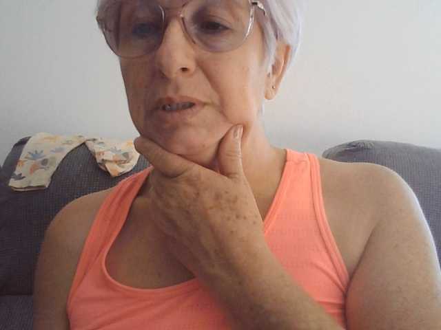 go to chat with canitas69