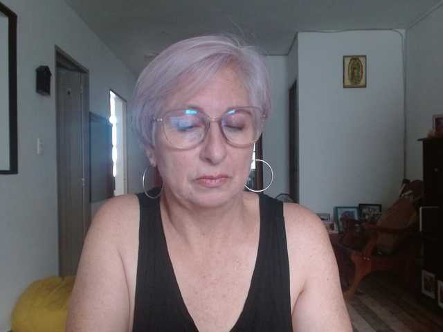 canitas69's BongaCams show and profile