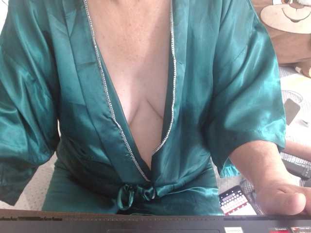 canitas69's BongaCams show and profile