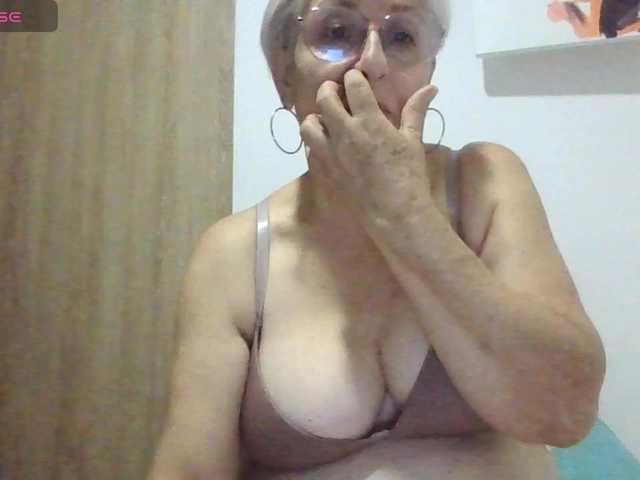 canitas69's BongaCams show and profile