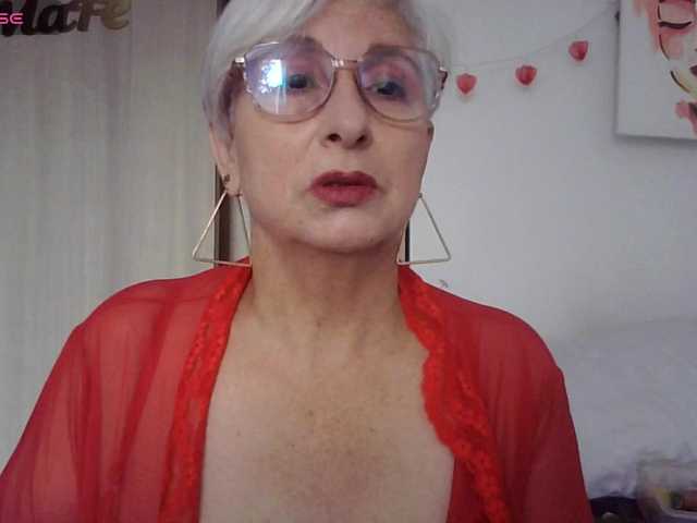 canitas69's BongaCams show and profile