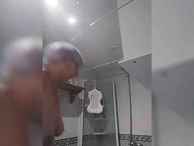 nude striptease Canitas69