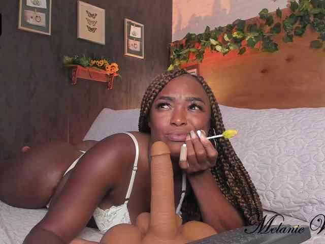 MelanieWilliams webcam