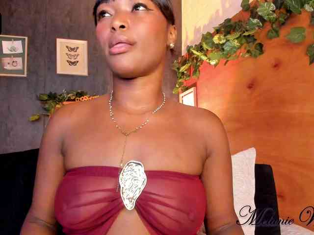 MelanieWilliams webcam