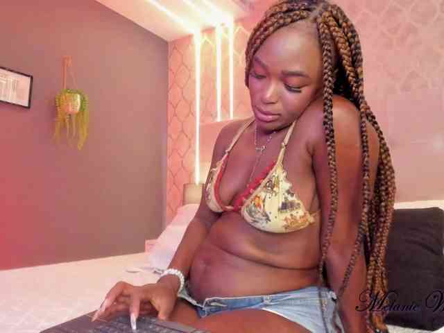 MelanieWilliams webcam