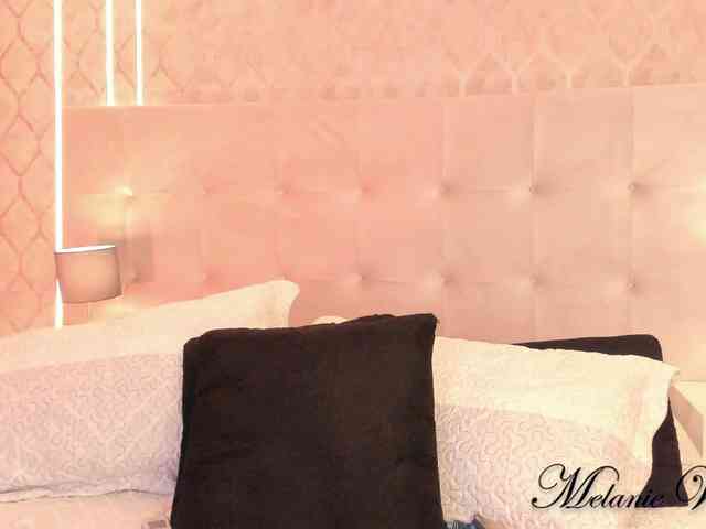 MelanieWilliams webcam