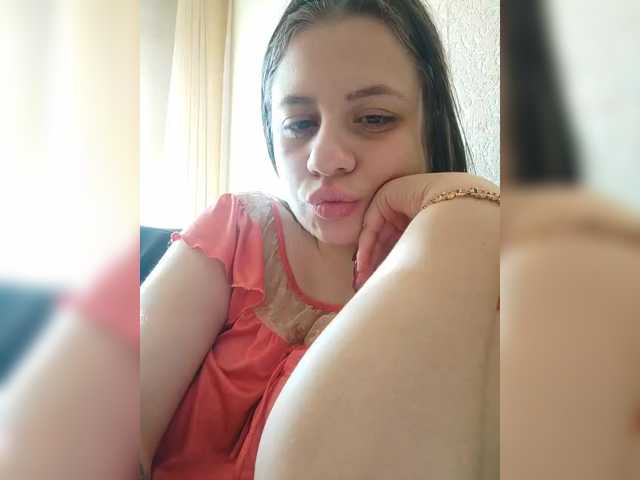 IrinaBlack002 live cam