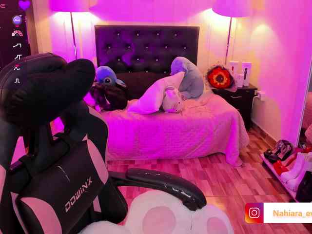 NahiaraEvans- NahiaraEvans-