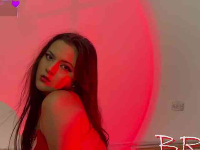 NahiaraEvans- webcam