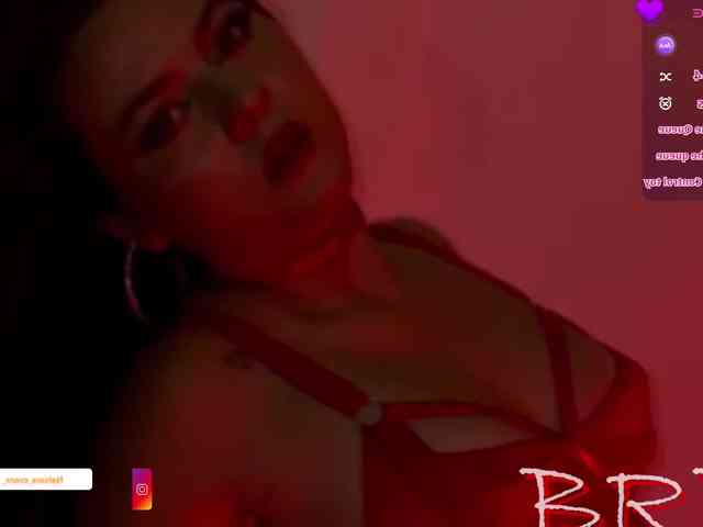 NahiaraEvans- webcam