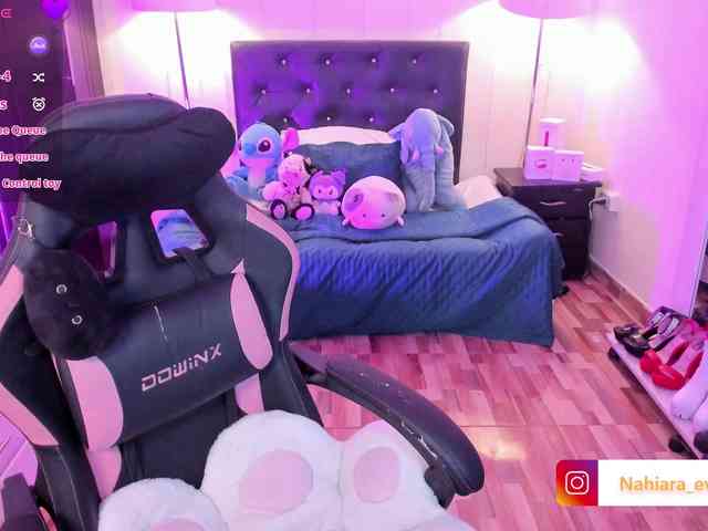 NahiaraEvans- webcam