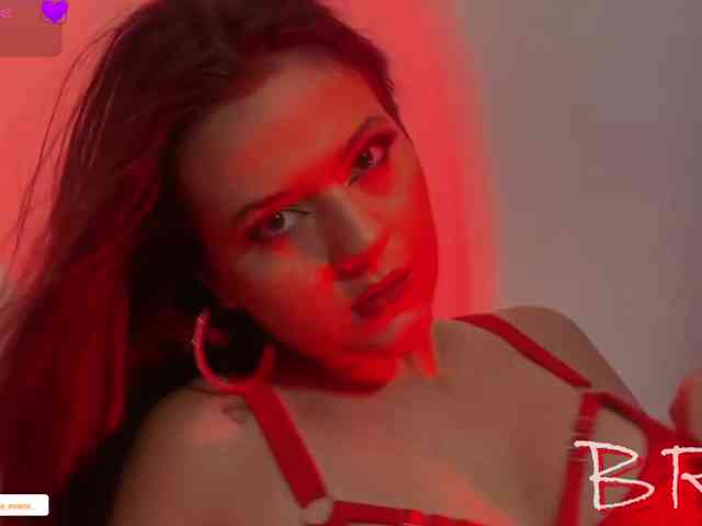 NahiaraEvans- webcam