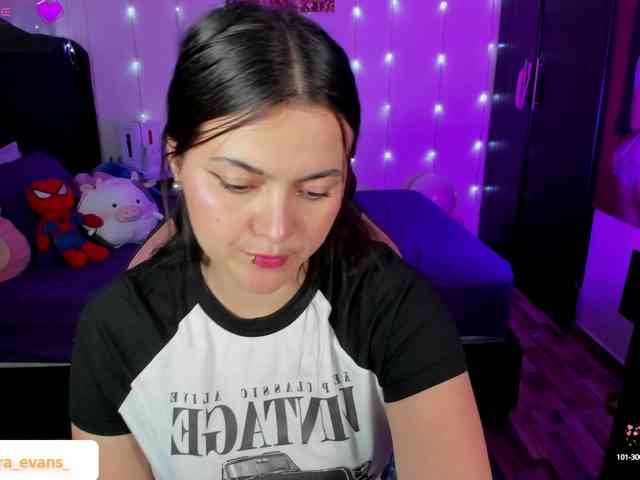NahiaraEvans-