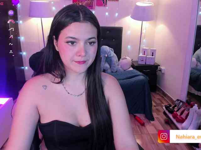 NahiaraEvans- webcam