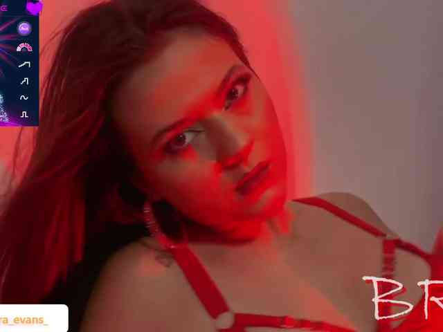 NahiaraEvans- NahiaraEvans-