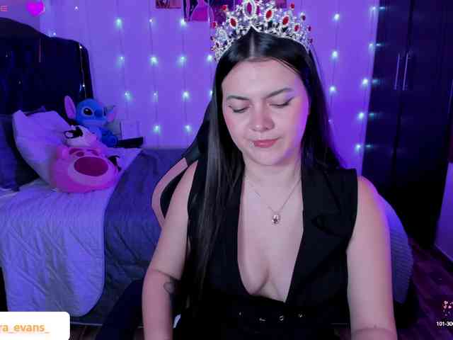 NahiaraEvans- webcam