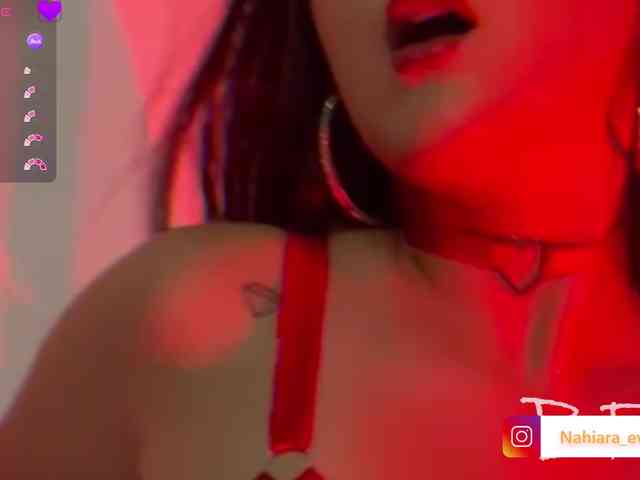 NahiaraEvans- webcam