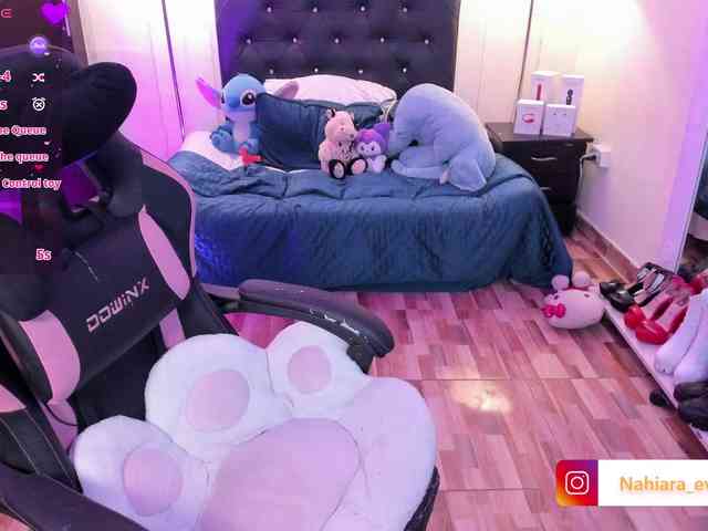 NahiaraEvans- webcam