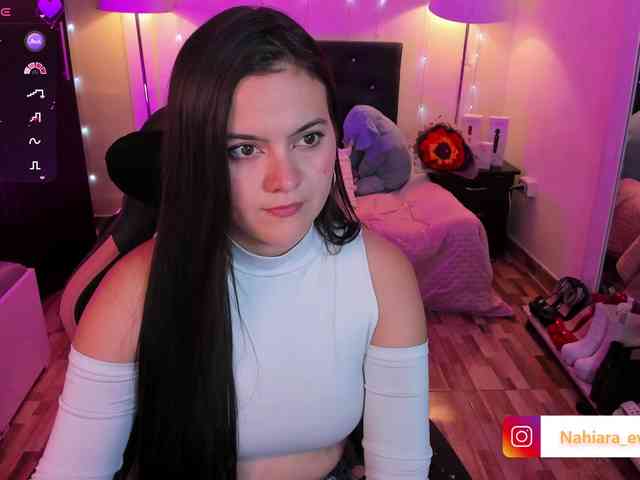 NahiaraEvans- webcam